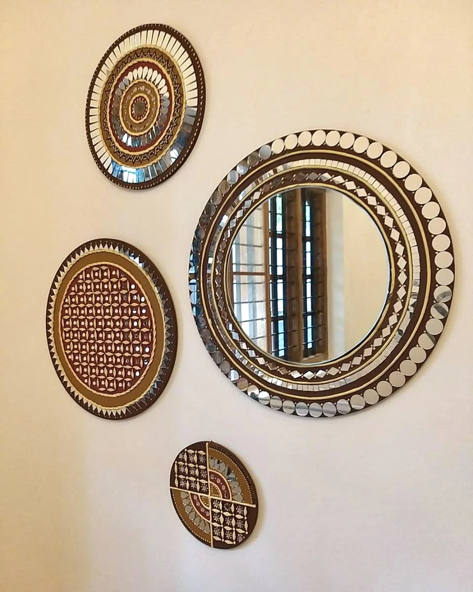 Set of 4 Brown Lippanart pieces