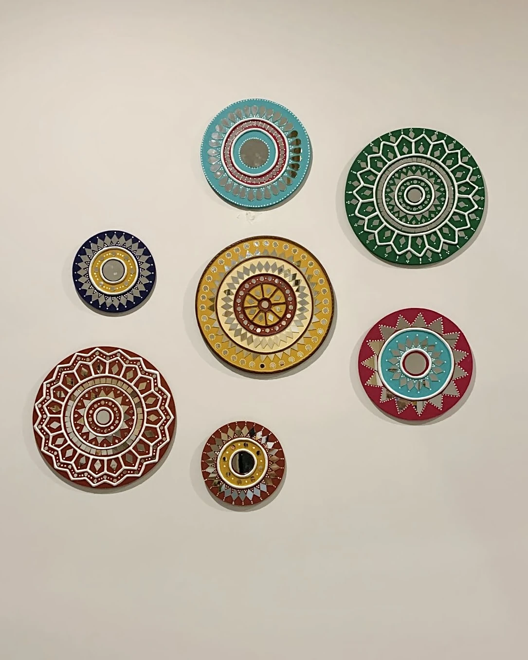 Set of 7 colorful Lippanart